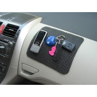 CAR COMMERCE CSÚSZÁSGÁTLÓ GUMI 21,5 X 19 CM